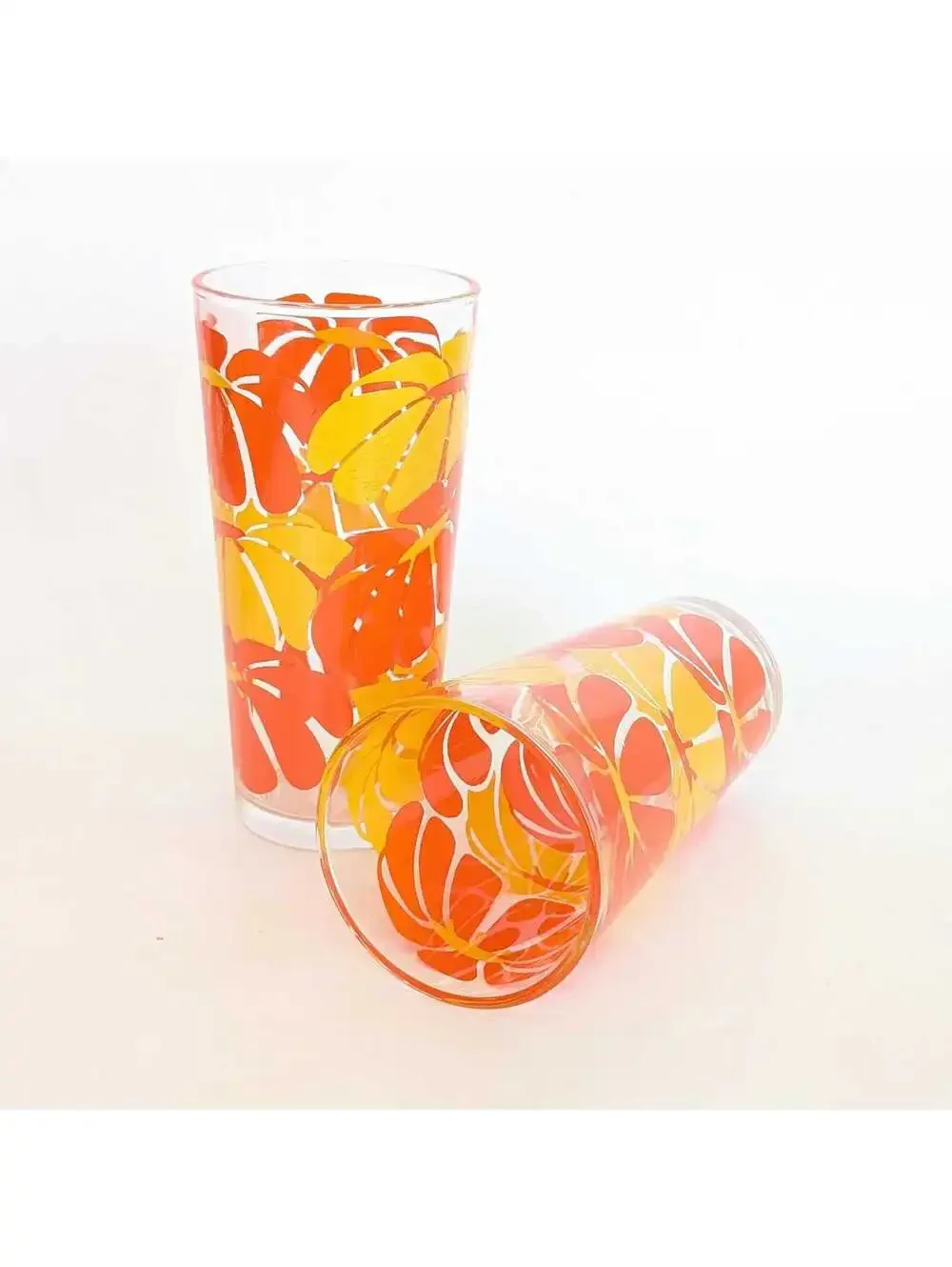 Groovy Vintage Glassware Set with Orange & Yellow Daisies